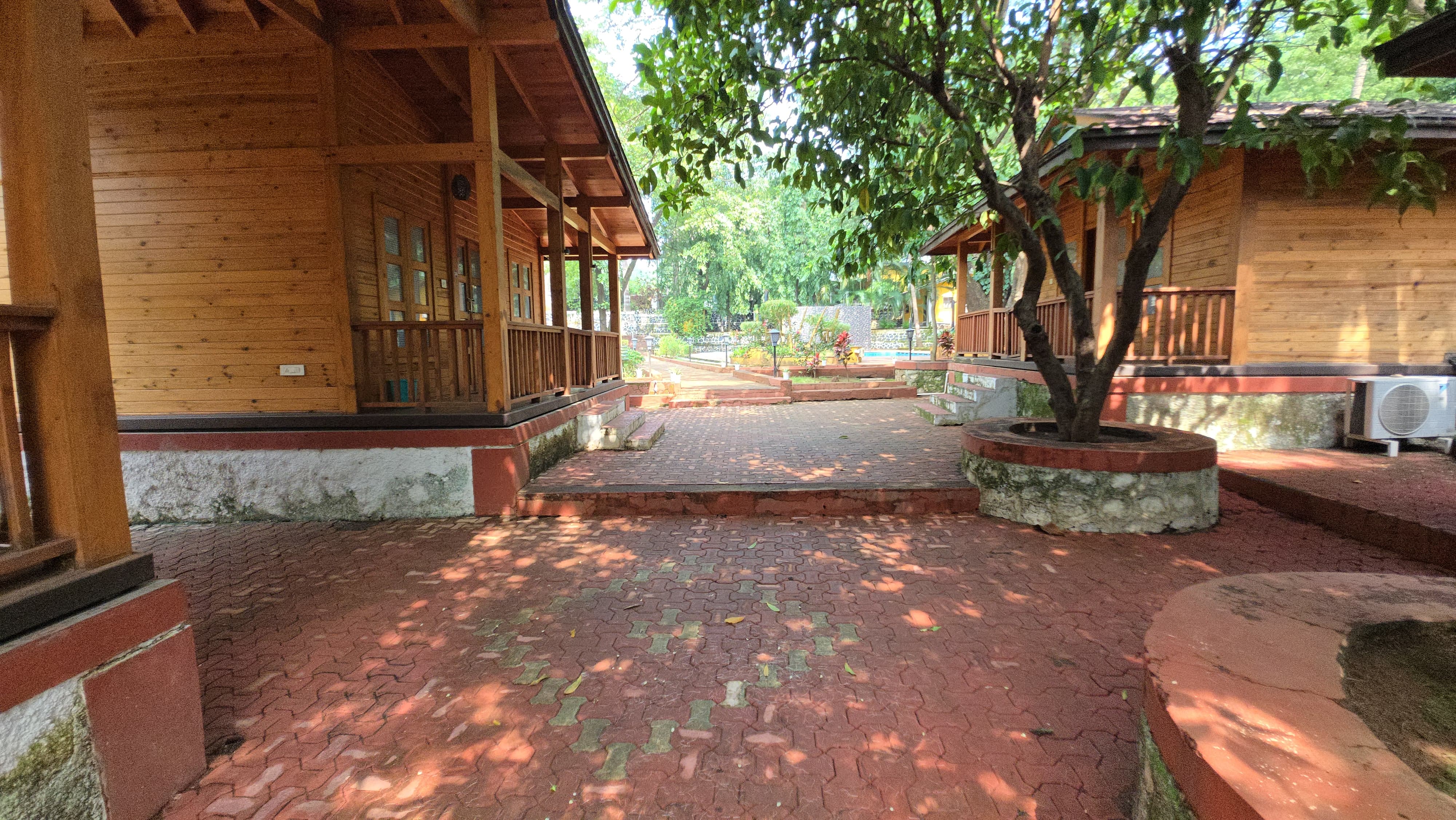 115 Guntha Resort for sale at Khalapur. 1km from Old Mumbai-Pune Highway.