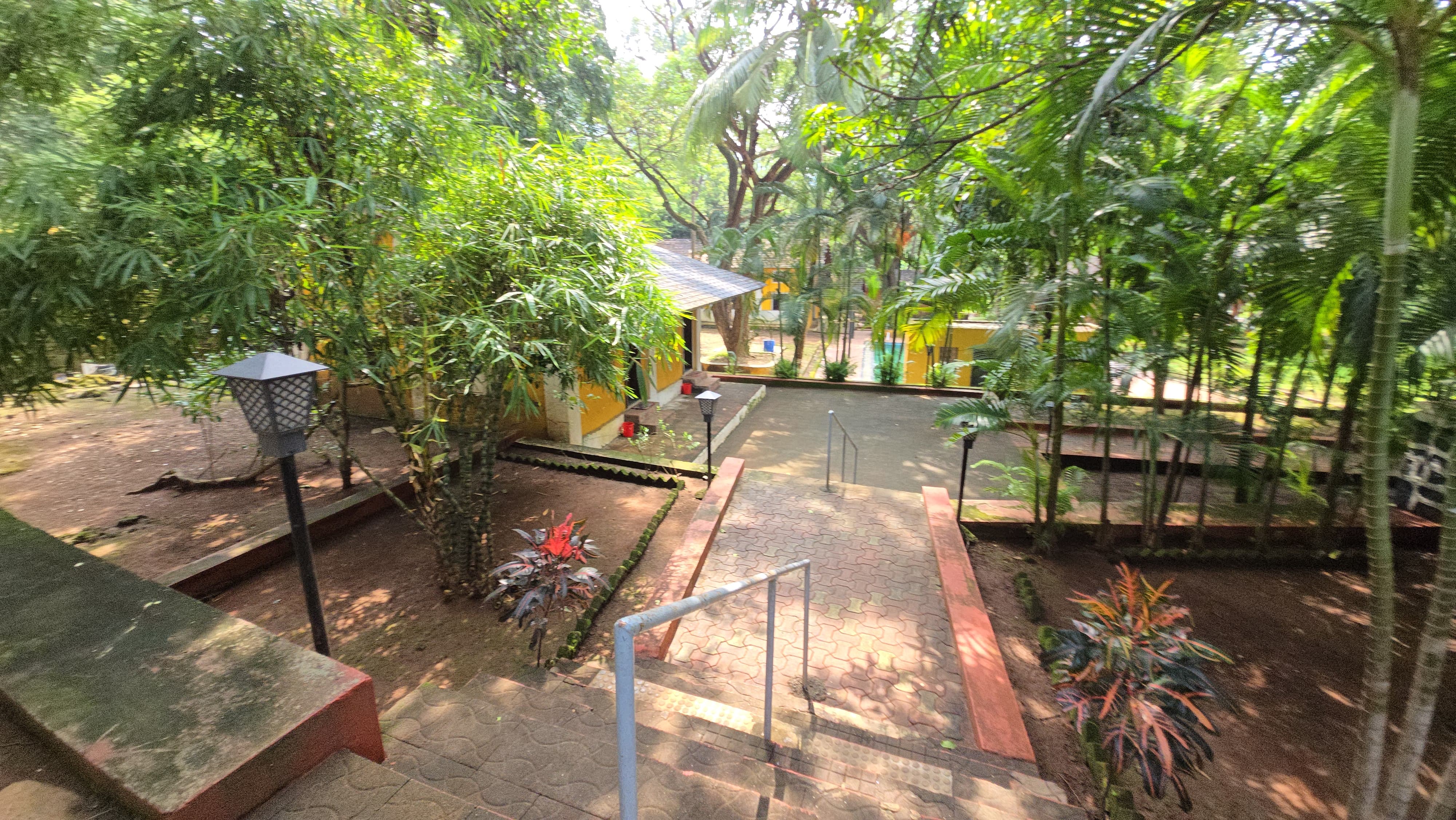 115 Guntha Resort for sale at Khalapur. 1km from Old Mumbai-Pune Highway.