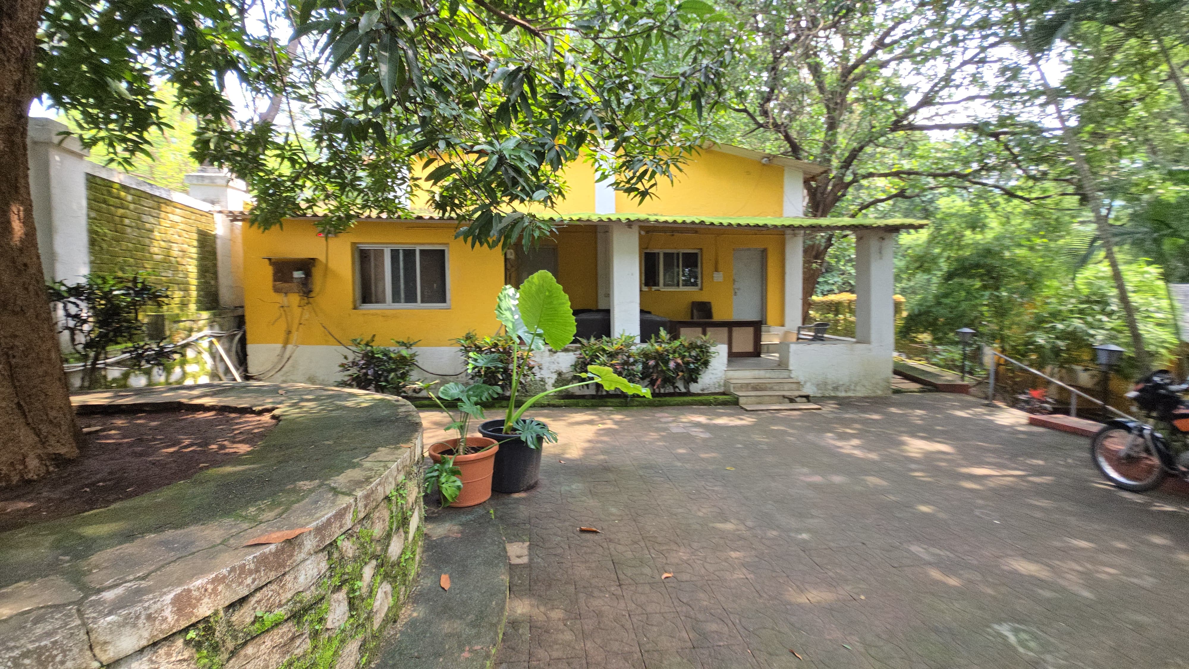115 Guntha Resort for sale at Khalapur. 1km from Old Mumbai-Pune Highway.