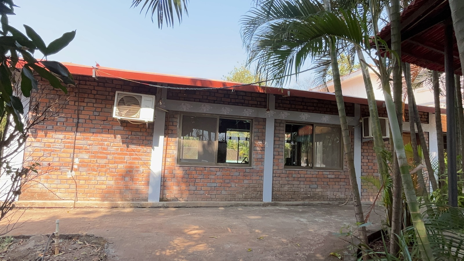 4 BHK 47 Guntha Ready Farmhouse For sale in karjat with swimming pool.