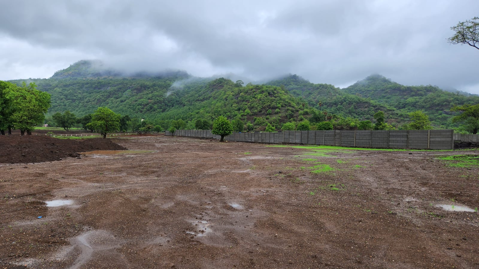 5 Acre agriculture land for sale near Radisson Blu Resort, Karjat.