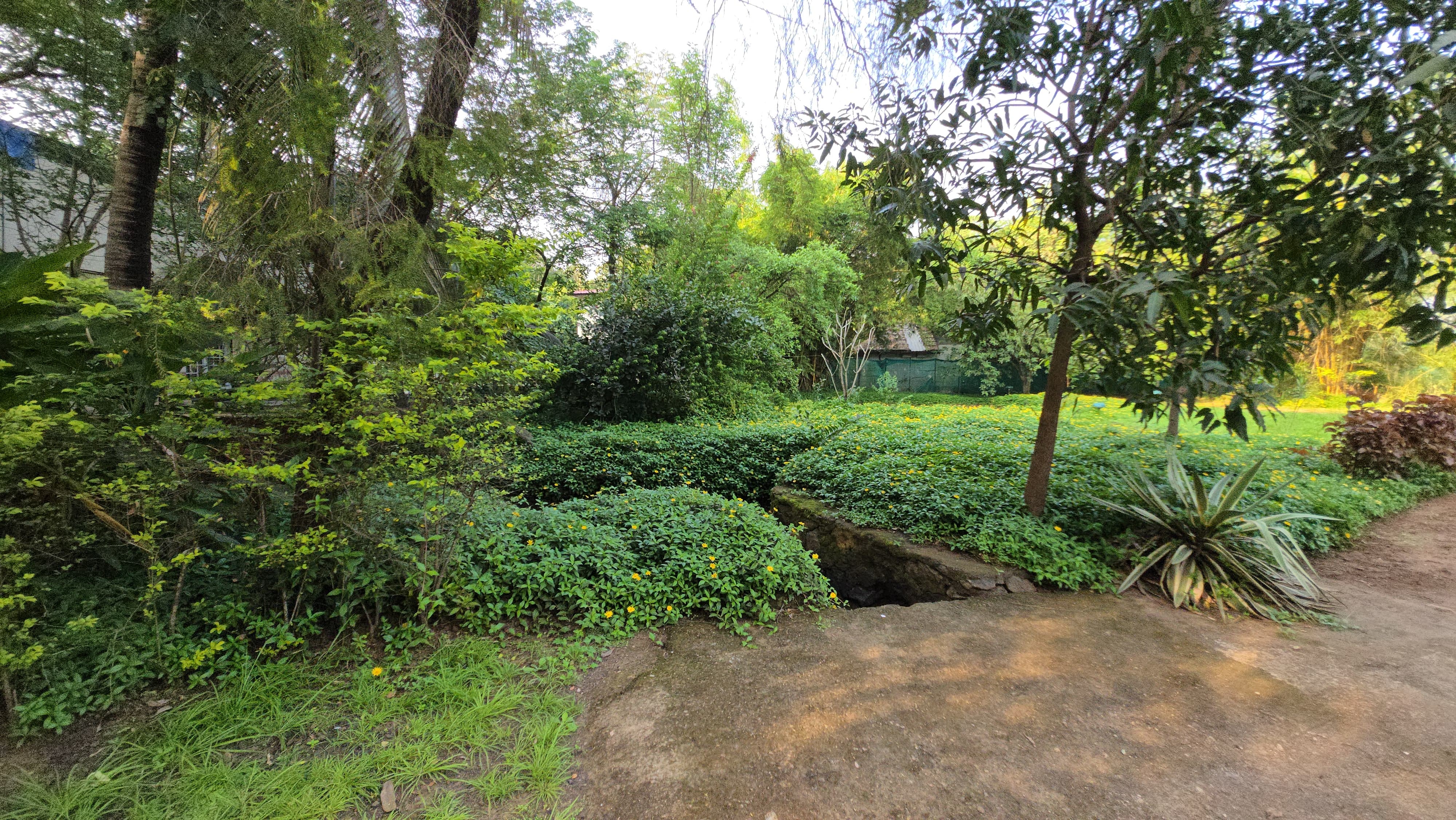 Canal touch 5 Acre Farmhouse for sale just 5km from Karjat.