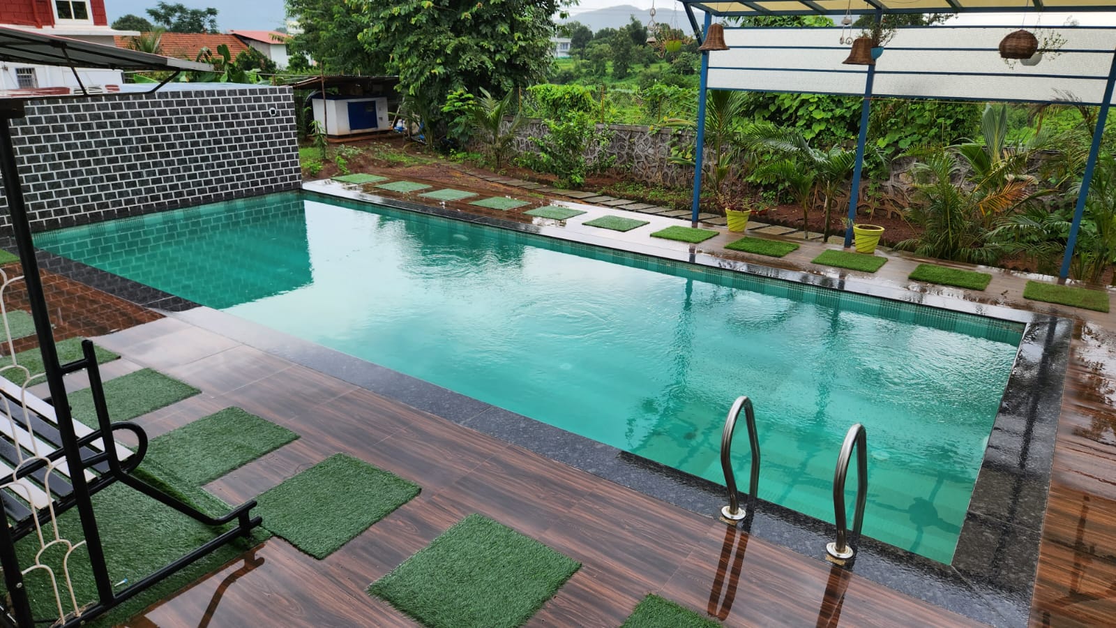 20 guntha 4bhk Farmhouse for sale 15km from Karjat station.