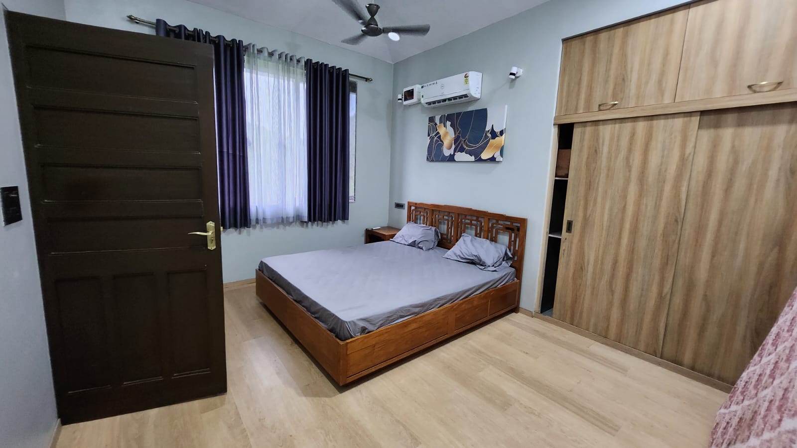 20 guntha 4bhk Farmhouse for sale 15km from Karjat station.