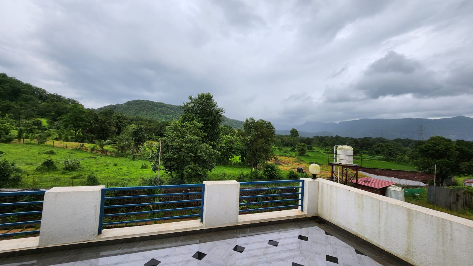 20 guntha 4bhk Farmhouse for sale 15km from Karjat station.