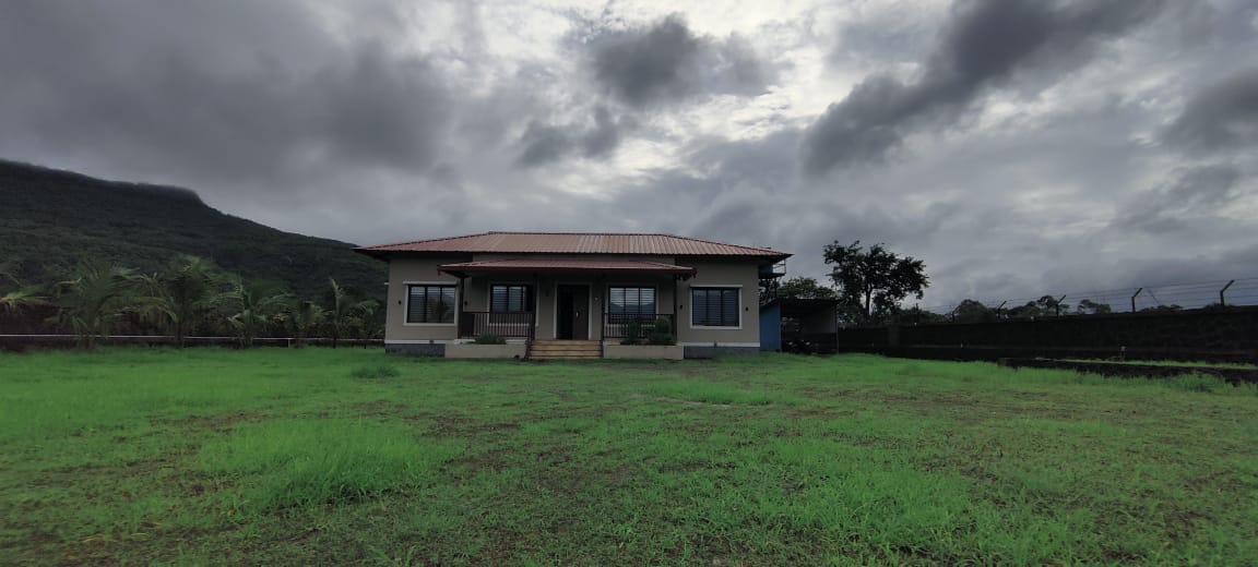 20 Guntha Ready Farmhouse for sale just 7 km from Karjat.