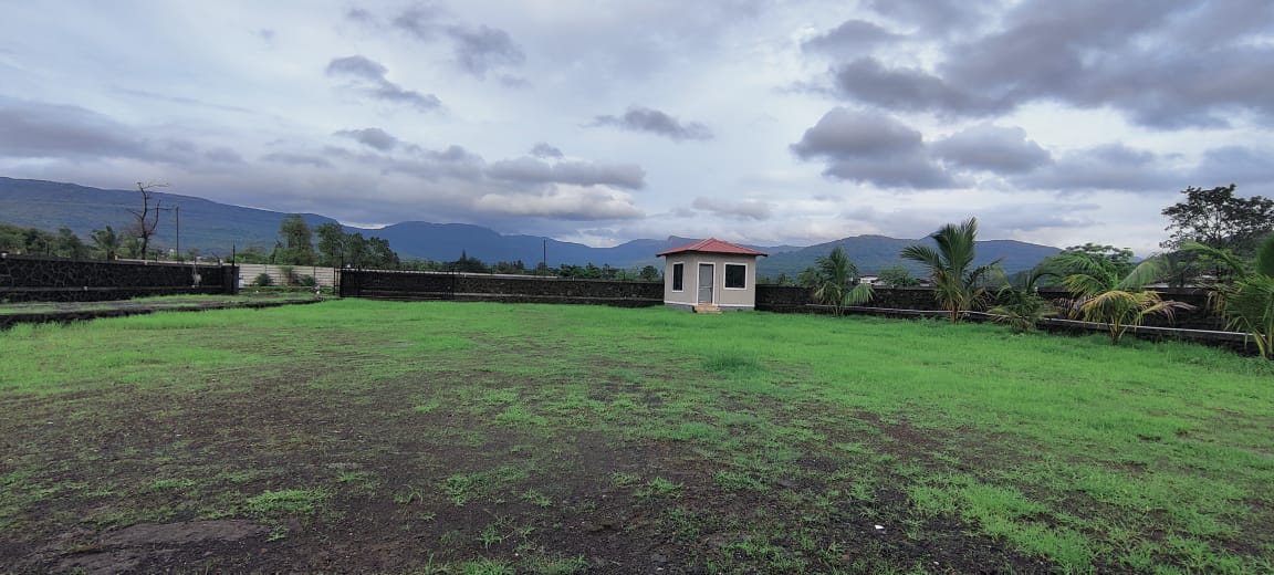 20 Guntha Ready Farmhouse for sale just 7 km from Karjat.