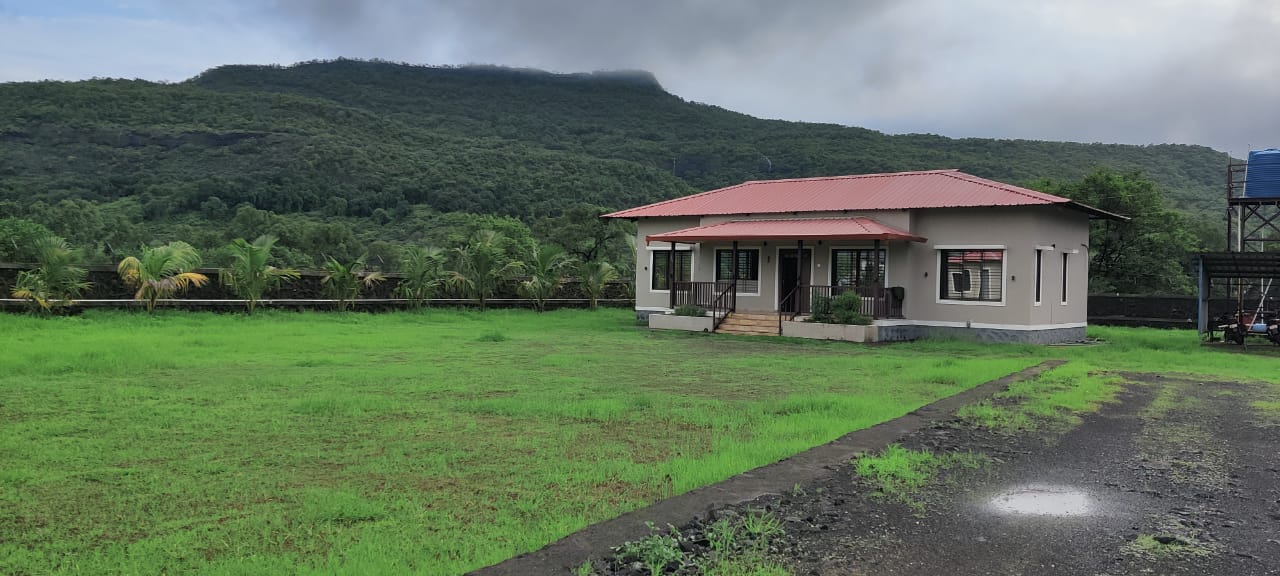 20 Guntha Ready Farmhouse for sale just 7 km from Karjat.