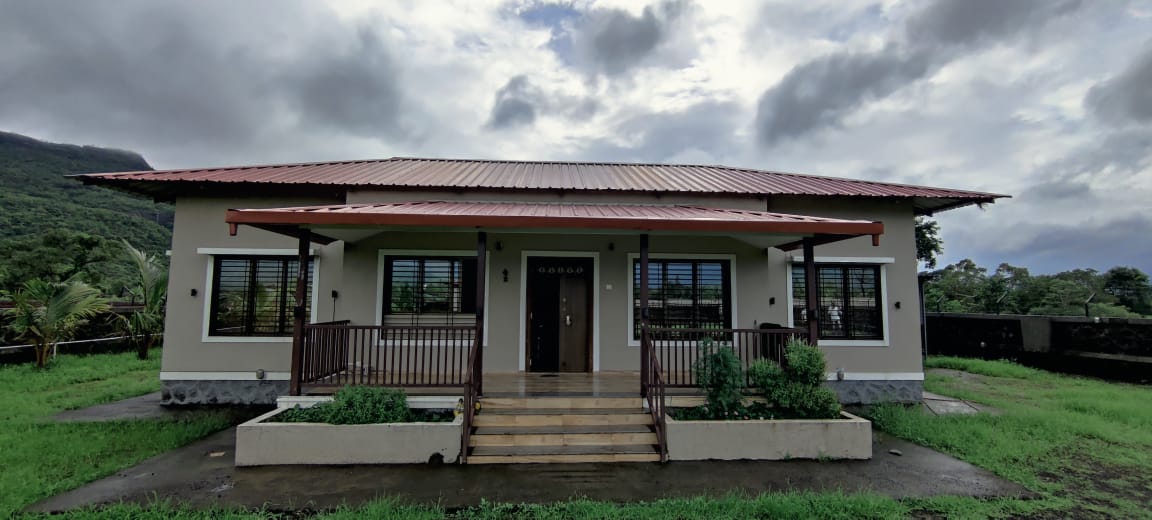 20 Guntha Ready Farmhouse for sale just 7 km from Karjat.