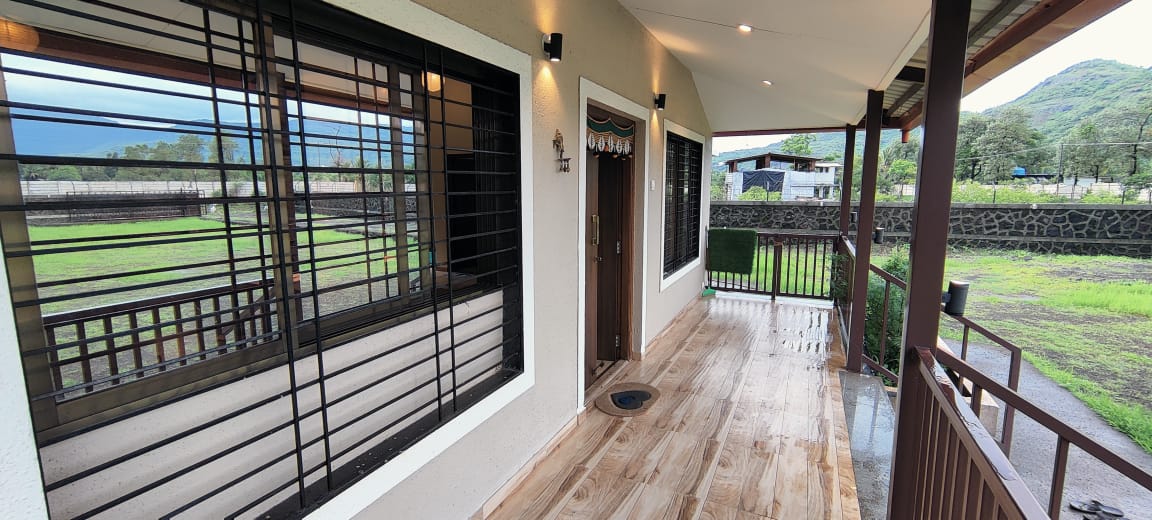 20 Guntha Ready Farmhouse for sale just 7 km from Karjat.