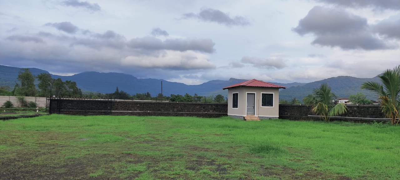20 Guntha Ready Farmhouse for sale just 7 km from Karjat.