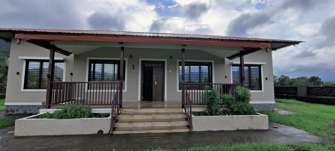 20 Guntha Ready Farmhouse for sale just 7 km from Karjat.