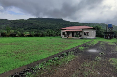 20 Guntha Ready Farmhouse for sale just 7 km from Karjat.