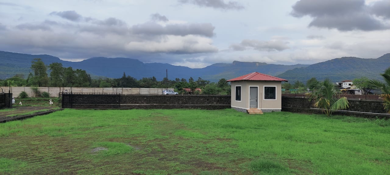 20 Guntha Ready Farmhouse for sale just 7 km from Karjat.