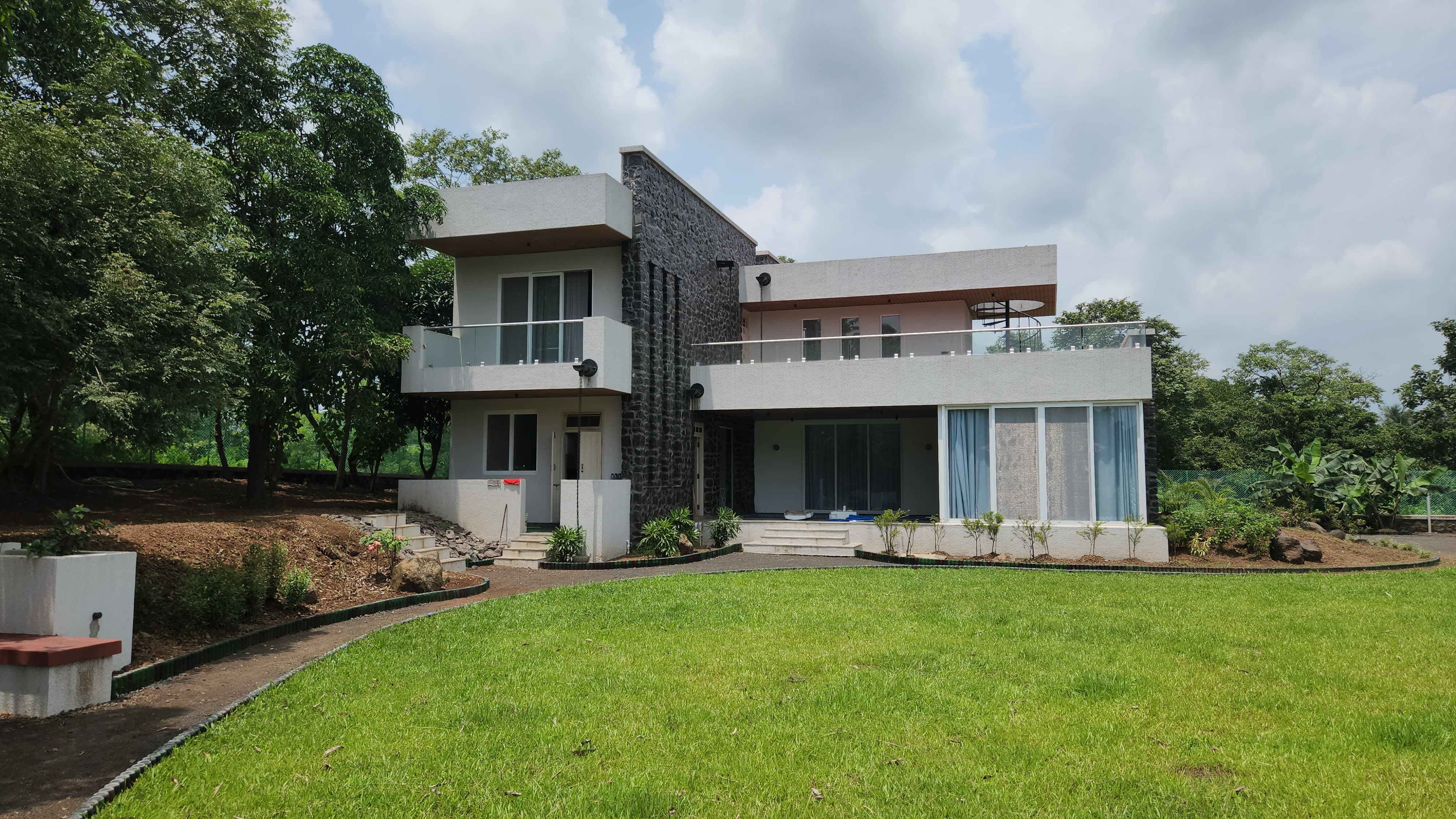 New brand 20 guntha 3bhk Farmhouse for sale in Karjat.