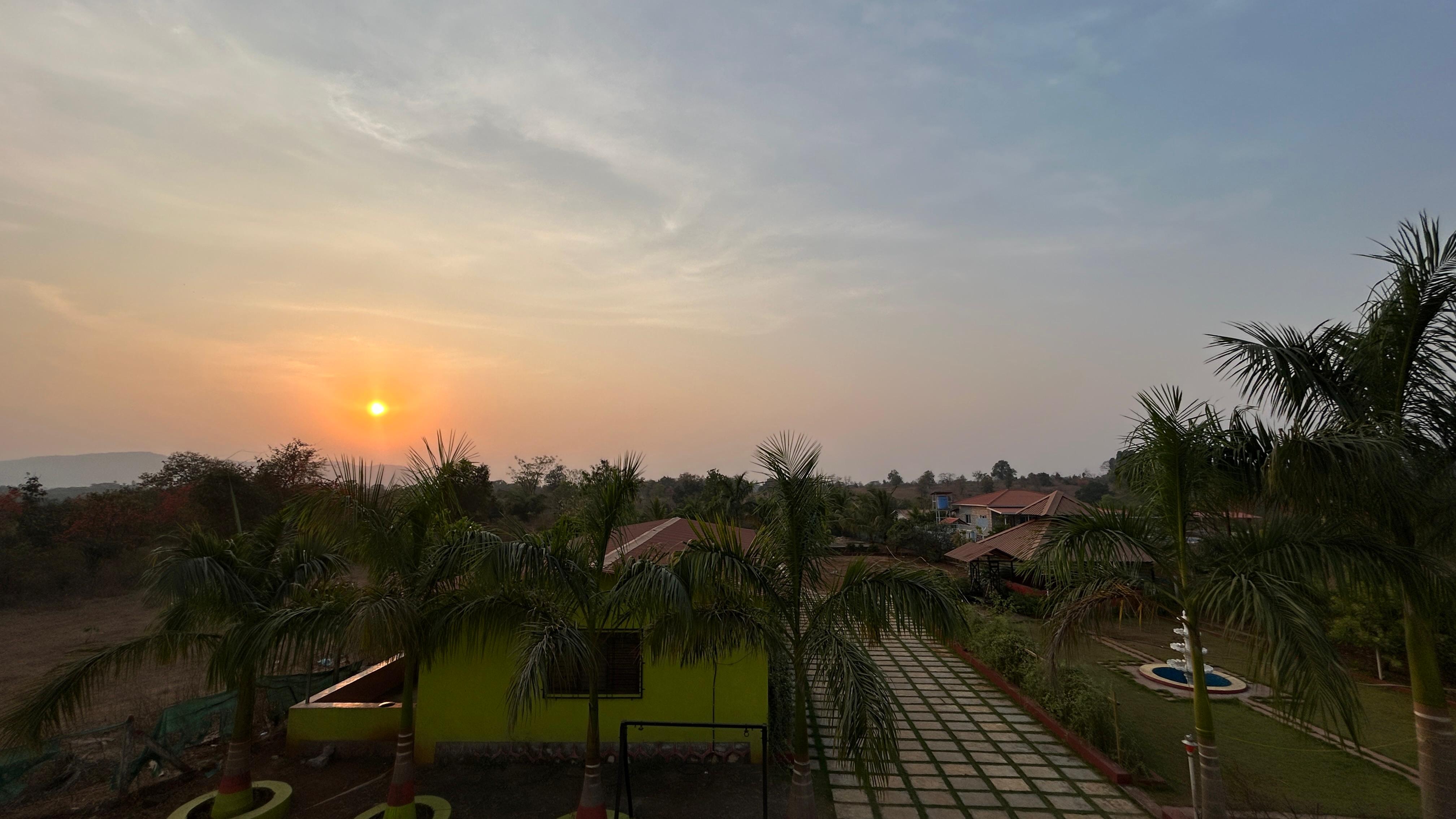 42 guntha 3 BHK Farmhouse For sale in karjat.