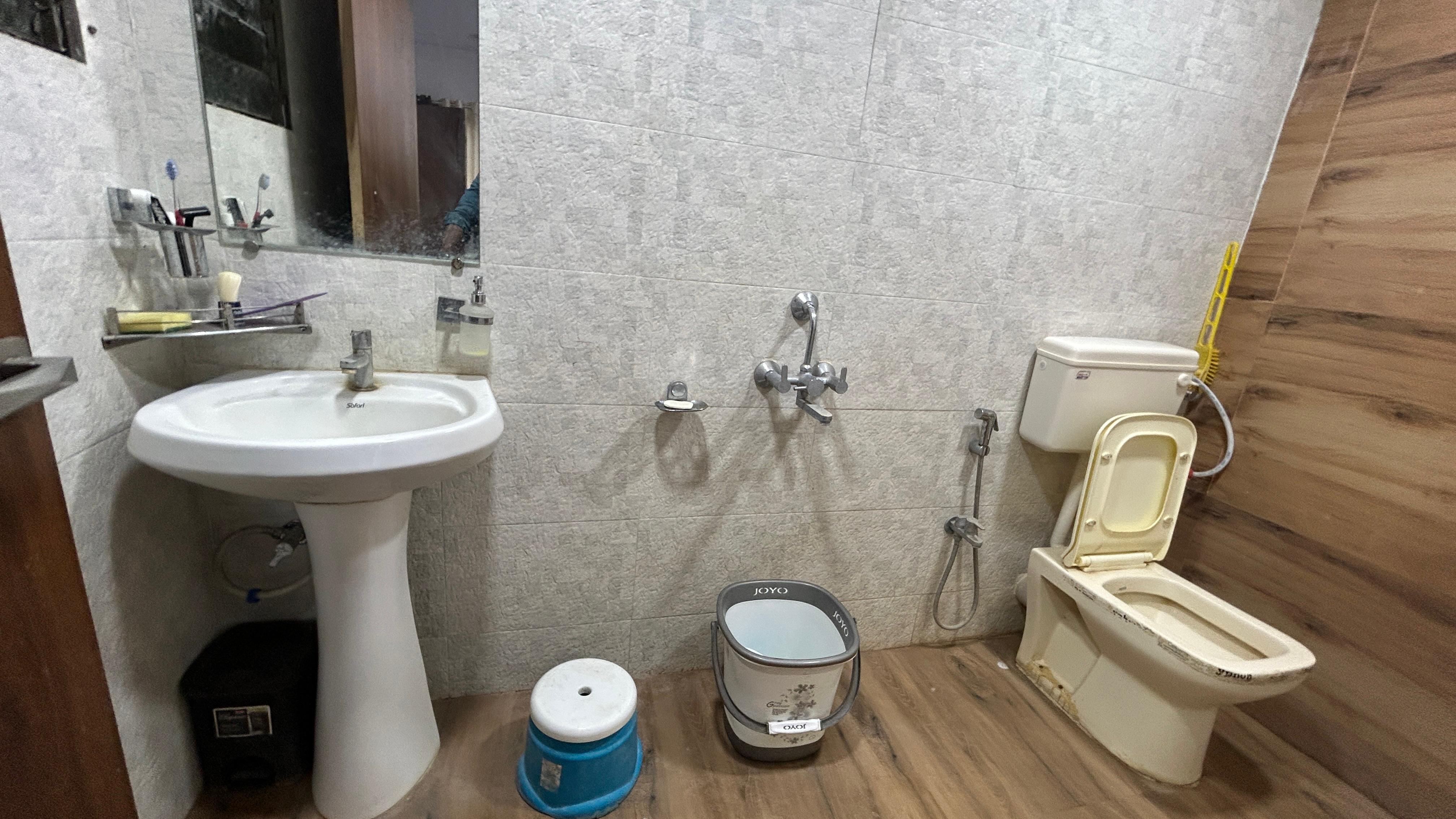 21 Guntha Farmhouse for sale in karjat near tata road.