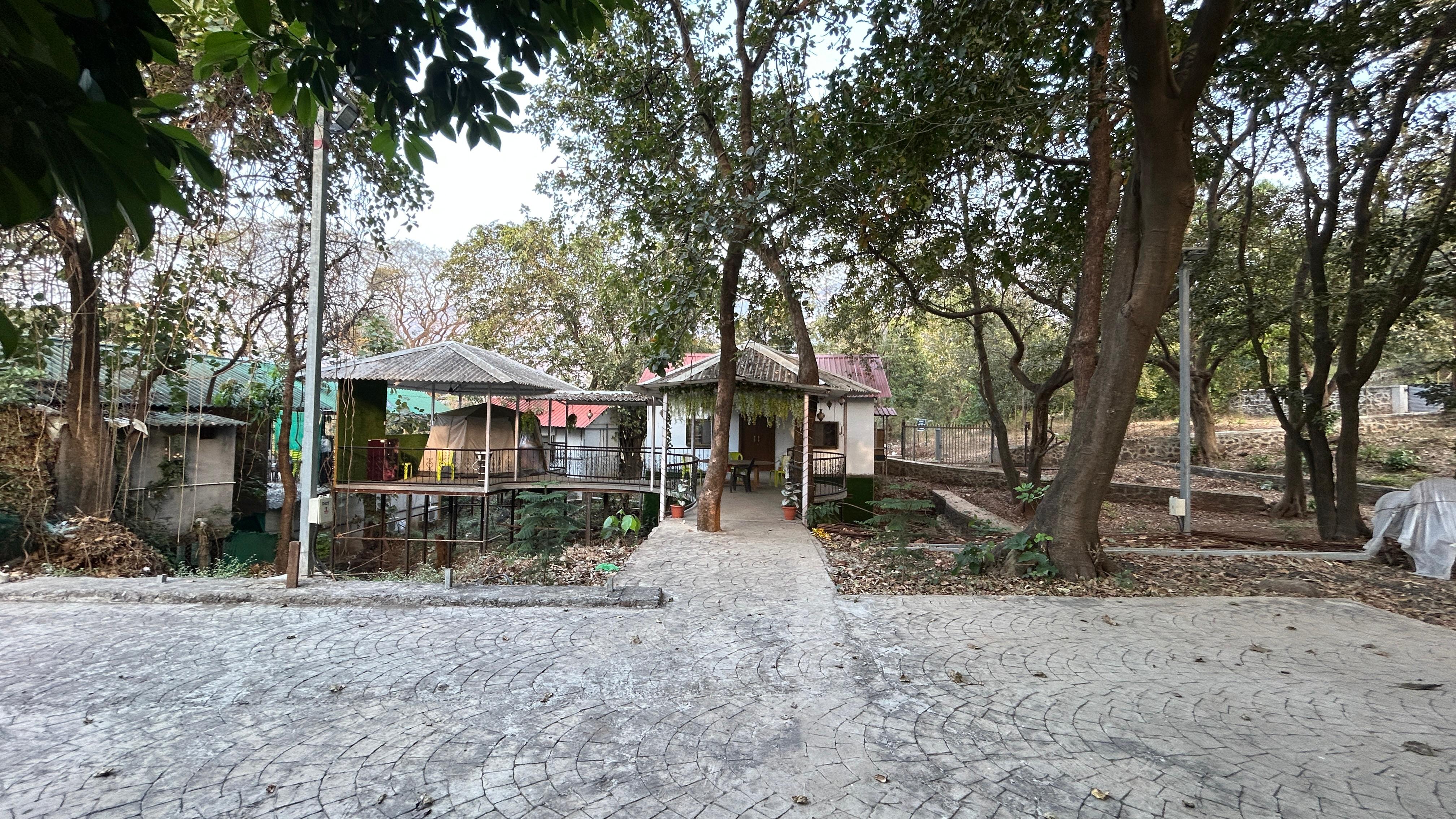21 Guntha Farmhouse for sale in karjat near tata road.